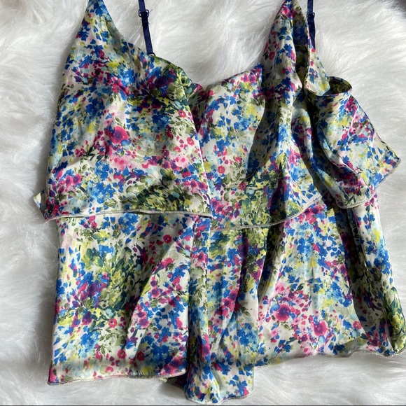 GUESS Floral Flowy Tank - Picture 3 of 5
